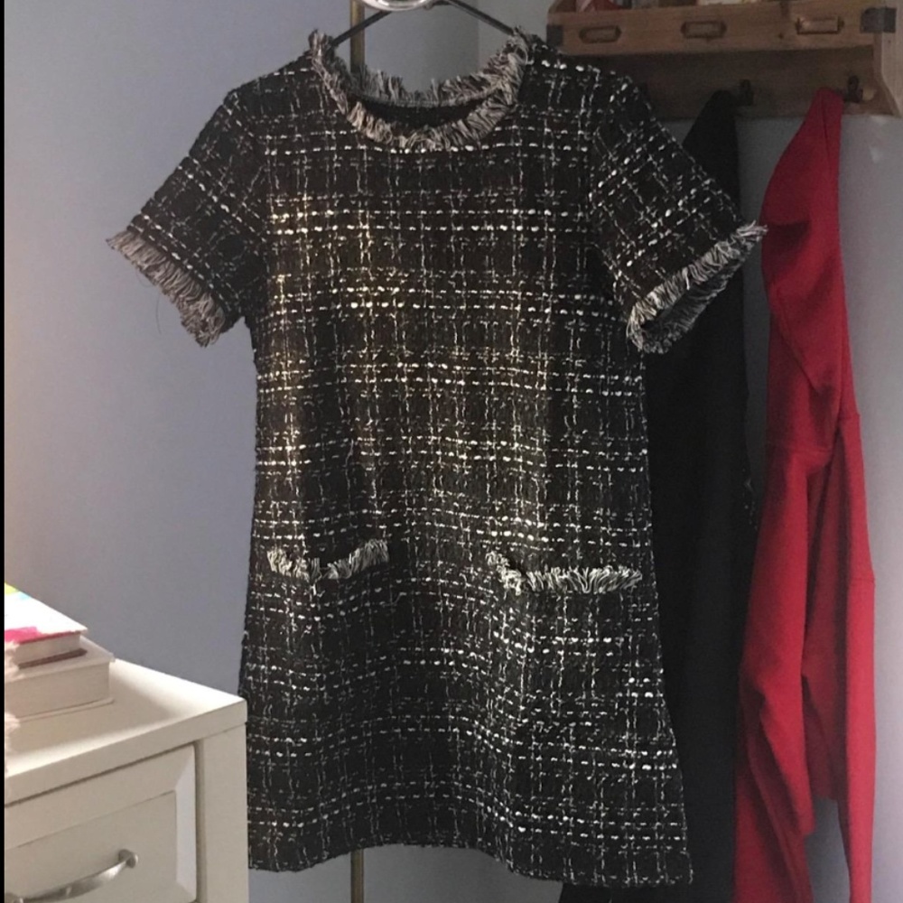 Tweed Front Pocket Short Sleeve Tunic Black Dress